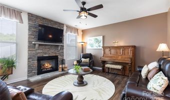 4626 Gibbons Link Rd, Charlotte, NC 28269