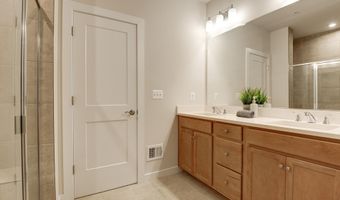 43792 MIDDLEWAY Ter, Ashburn, VA 20147