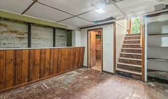 122 Clark St, Columbus, OH 43230