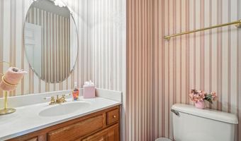 1728 CATHERINE FRAN Dr, Accokeek, MD 20607