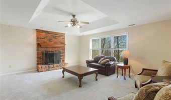 6 River Bluff Ct, Augusta, MO 63332