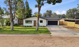 1817 Willow St, Caldwell, ID 83605