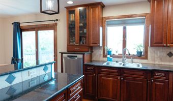 W6548 ETHAN Drive, Appleton, WI 54915
