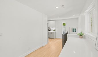 4512 SE GARRETT Cir, Milwaukie, OR 97222