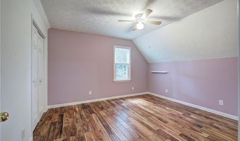 202 Hawkins Farm Cir, Ball Ground, GA 30107