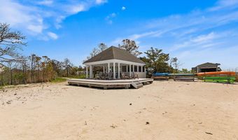 40160 SALT MEADOW Dr, Fenwick Island, DE 19944