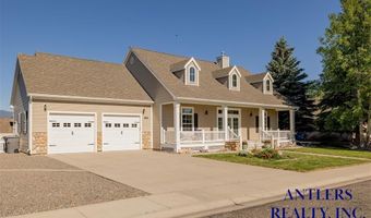 813 35th St, Cody, WY 82414