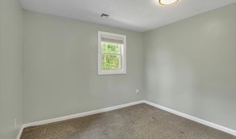 68 Old Oak Trl, Coventry, CT 06238