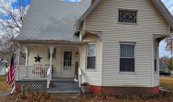 211 N. Main St, Alexis, IL 61412