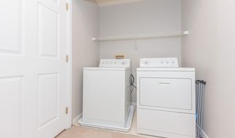 609 Ridgewood Ct, Ann Arbor, MI 48103