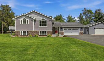 1301 Sandy Ridge Ln, Altoona, WI 54720