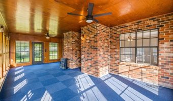 924 E Madison Ave, Athens, TN 37303