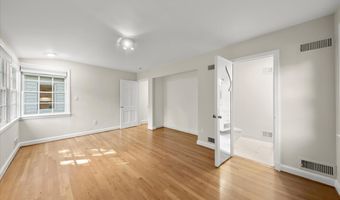 5104 SCARSDALE Rd, Bethesda, MD 20816