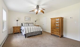 482 CLIFTON Ave, Bayville, NJ 08721
