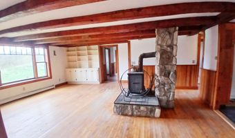 852 Pollander Rd, Cambridge, VT 05464