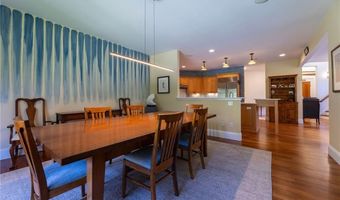 77 Pond Shore Dr, Charlestown, RI 02813
