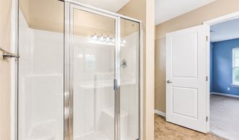 248 Broadstone Dr, Adams Twp., PA 16046