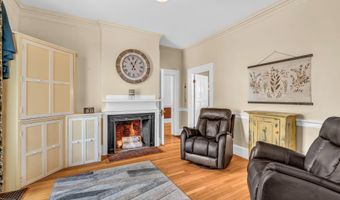 840 Broadway, Bangor, ME 04401