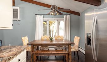 205 Westview Dr, Alma, MI 48801