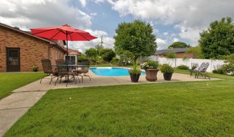 9333 Oak Hill Dr, Ashland, KY 41102