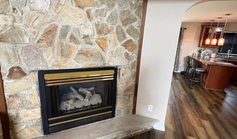 1 LONNIE Ct, Bear, DE 19701
