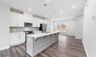 1016 Taylor Ct, Acworth, GA 30102