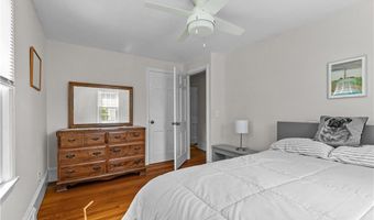 12 Terrace Dr, Bristol, RI 02809