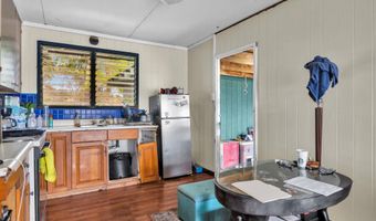 406 Kanaloa Ave, Kahului, HI 96793