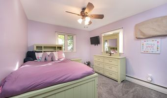 205 Westview Dr, Alma, MI 48801