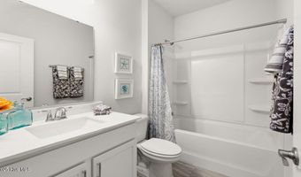 1264 Woodhouse Dr NW, Ash, NC 28420