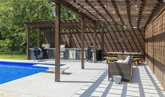 1707 Warwick Cir, Ardmore, OK 73401