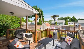 142 Mowry Ave, Cumberland, RI 02864