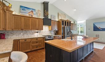 126 Charlie Rd, Arapahoe, NC 28510