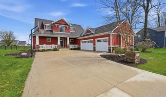5587 Deer Hollow Rd, Auburn, IN 46706