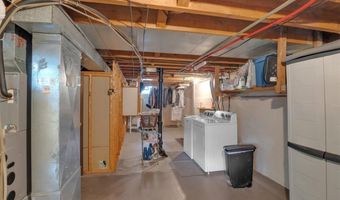 150 Lorfield Dr, Amherst, NY 14226