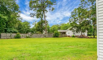 717 Butter Rd, Bonneau, SC 29431