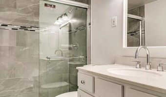 7753 PATRIOT Dr 5, Annandale, VA 22003