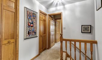25 Fifth Ave, Amherst, NY 14221