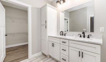 2249 Antler Rdg, Asbury, IA 52002