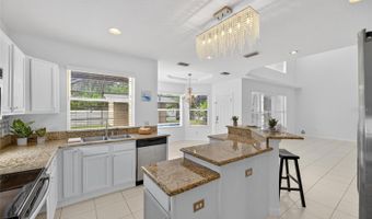 7711 NOTTINGHILL SKY Dr, Apollo Beach, FL 33572