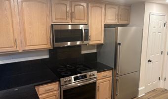 803 LATCHMERE Ct 104, Annapolis, MD 21401