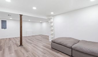 1230 HALL Ave, Abington, PA 19001