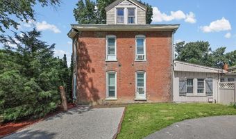 706 Grove St, Alton, IL 62002