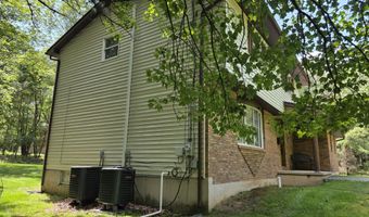 136 Birch Dr, Blakeslee, PA 18610