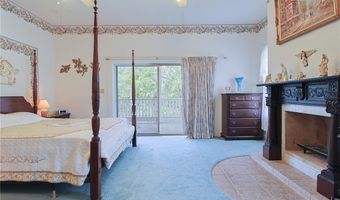 21810 Pearl St, Alva, FL 33920