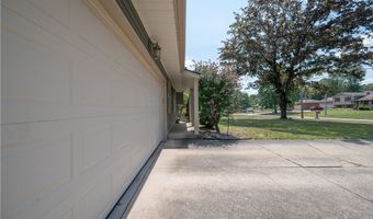 2211 Penny Ln, Austintown, OH 44515