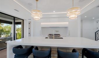 703 S BAY Blvd, Anna Maria, FL 34216