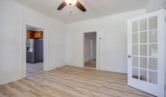 822 Chesnut St, Camden, SC 29020