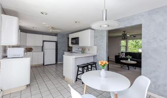 5 Standish Ave, North Providence, RI 02911
