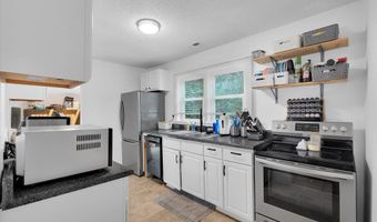 904 Anderson St, Belton, SC 29627